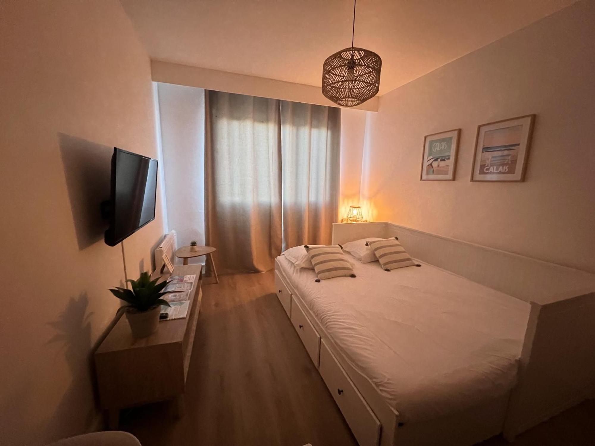 L'escapade, studio avec vue mer Calais Extérieur photo
